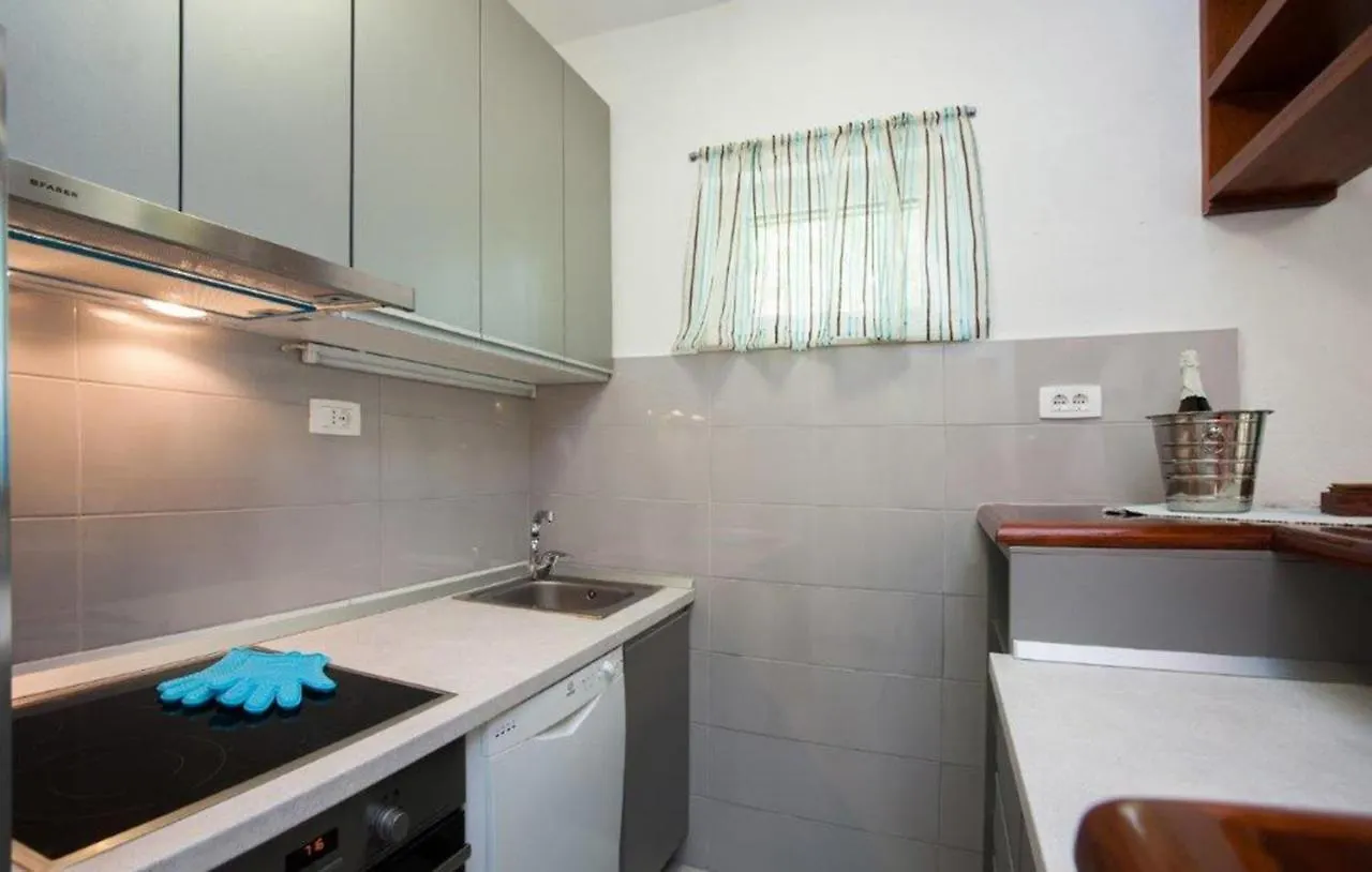 Holiday home Gorgeous Home In Okrug Gornji With House Sea View Trogir Croatia