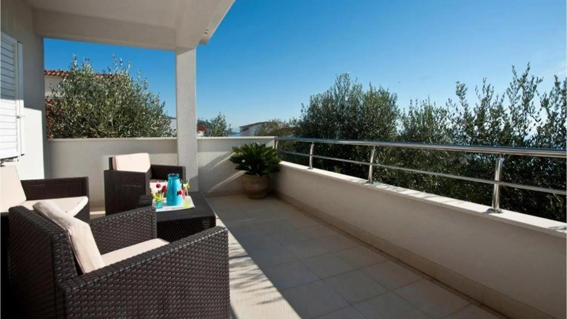 Gorgeous Home In Okrug Gornji With House Sea View Trogir Holiday home