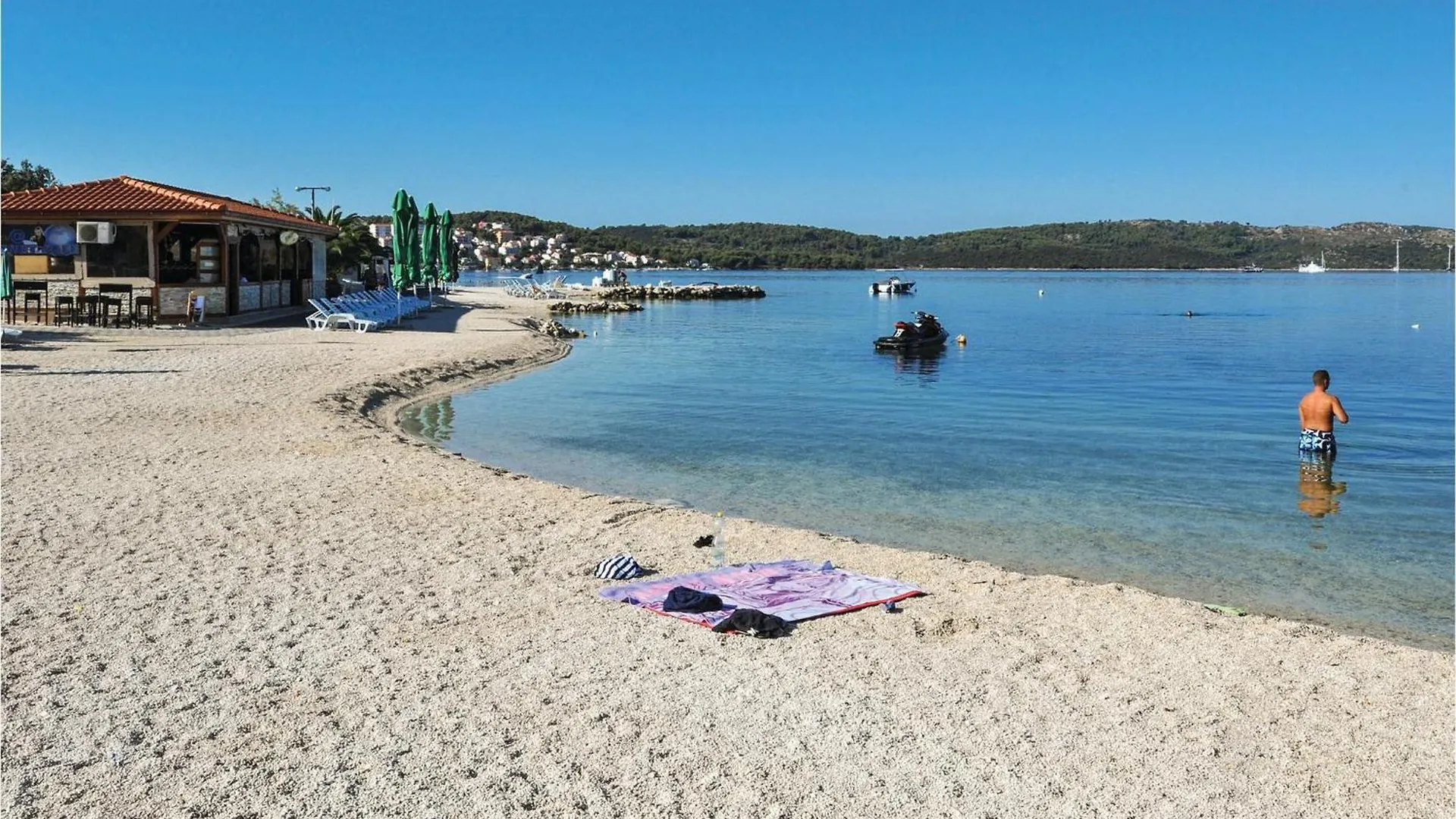Gorgeous Home In Okrug Gornji With House Sea View Trogir